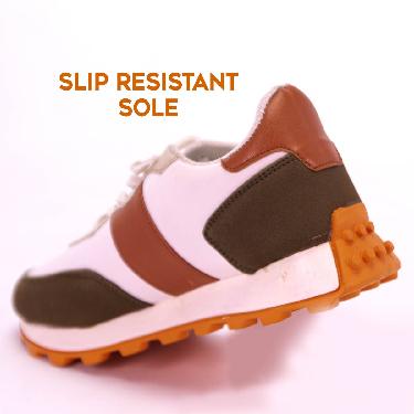 Stylish Sports Shoe (SS28)