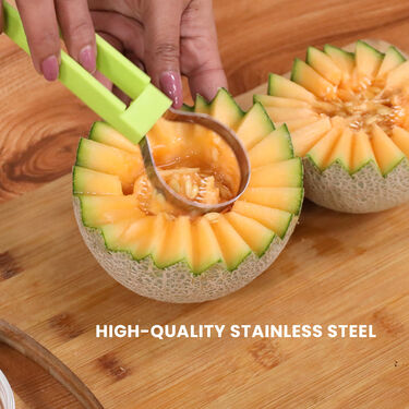 4 In 1 Fruit Cutter Slicer & Seed Remover (4FCSS)