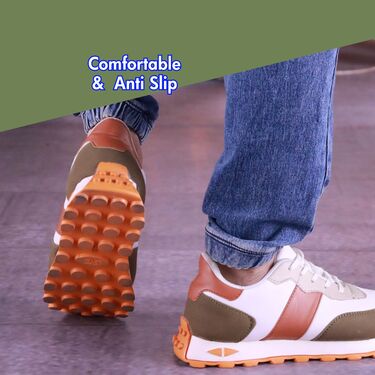 Stylish Sports Shoe With Free Slipper (SSC33)